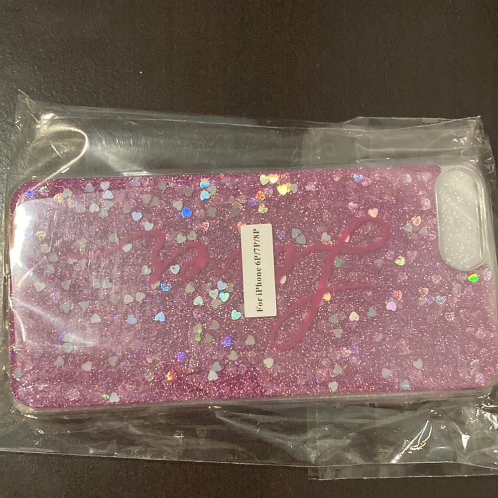 iPhone 6P/7P/8P phone case. 15.5 cm by 7.5 cm.